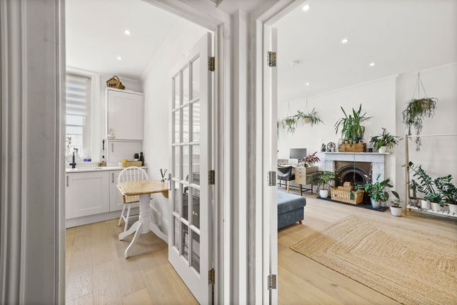 Flat 3 (Second Floor Flat), 20, Abercorn Place, Maida Vale photo 4