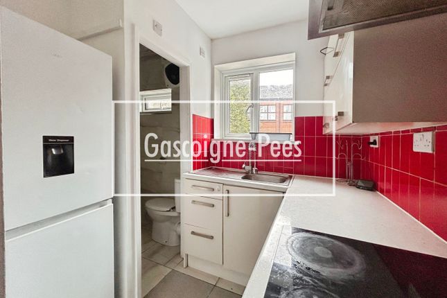 Studio flat on Studio 2, Basingstoke, £900/mo