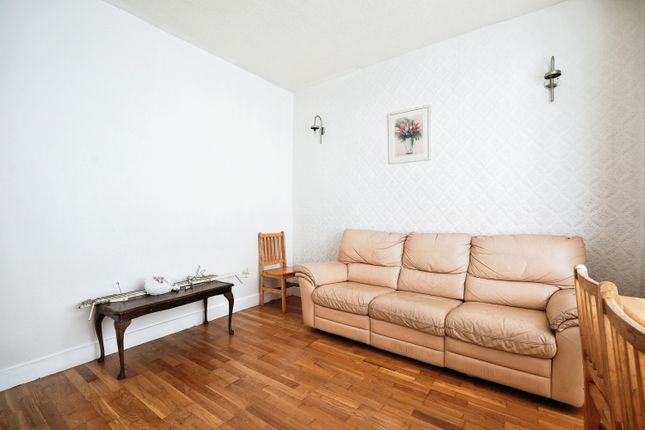 Terraced house for sale in Belmont Park Road, London