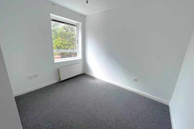 45 Chivalry Road, Battersea photo 5