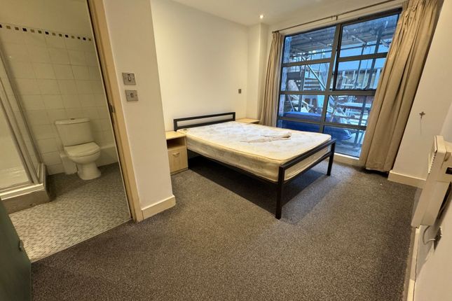 B302, Castle Exchange, 41, Broad Street, Nottinghamshire photo 4