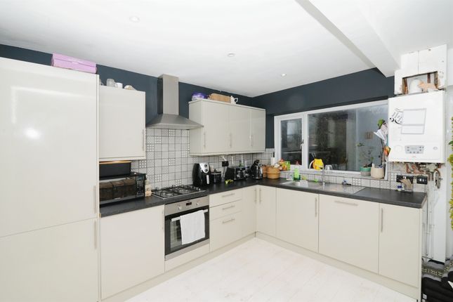 292, Harold Road, Hastings photo 4