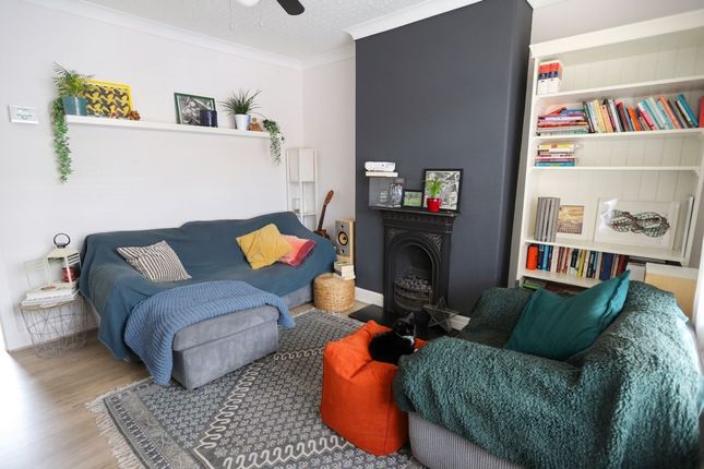 11 Hulbert Street, Manchester photo 3