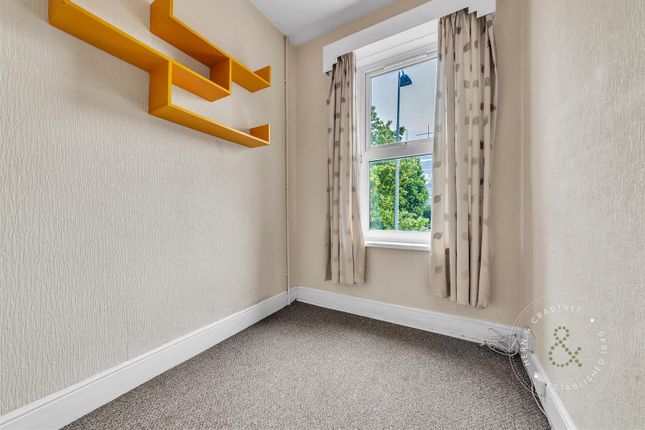 Albany-Road-First-Floor-03.Jpg