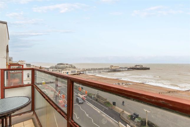 Flat 9, Beaulieu Court, Marine Parade, Worthing photo 4
