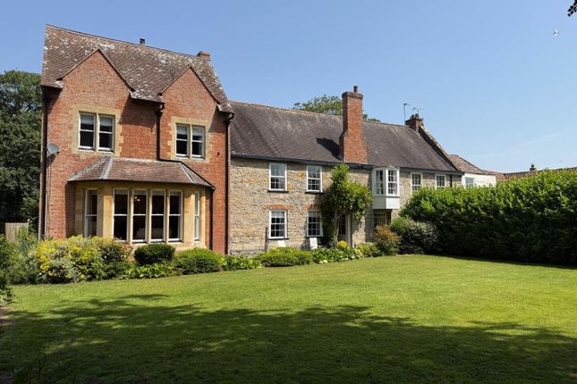 The Old Rectory, 17, Church Road, West Huntspill photo 3