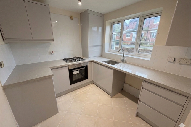 26, Gloucester Avenue, Bolton photo 2