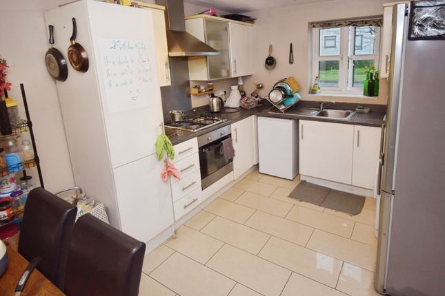 55, Sunbeam Way, West Midlands photo 4