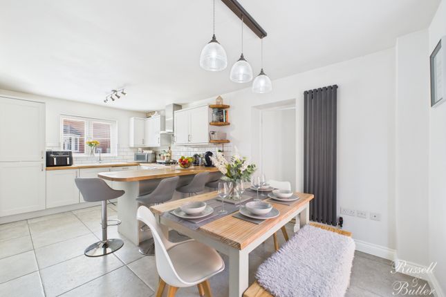 14a, Hayes Road, Milton Keynes photo 3
