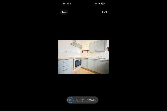 Flat, Leopold Road, Felixstowe photo 5
