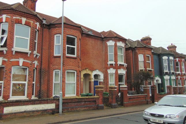 Thumbnail Studio to rent in Lawrence Road, Southsea