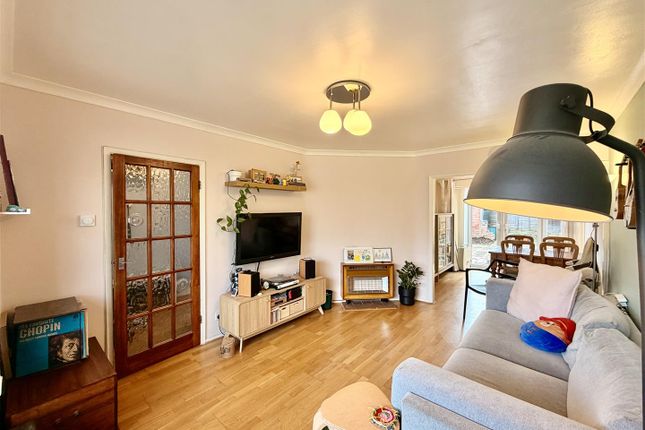 56, Loweswater Drive, Loughborough photo 4