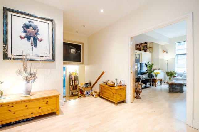 Flat for sale in Prescot Street, London