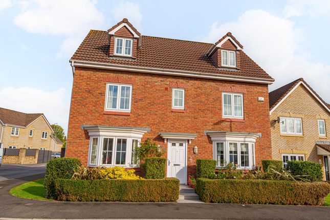 5 Bedroom Detached