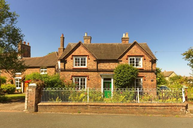 Cottage for sale in Queen Street, Broseley TF12
