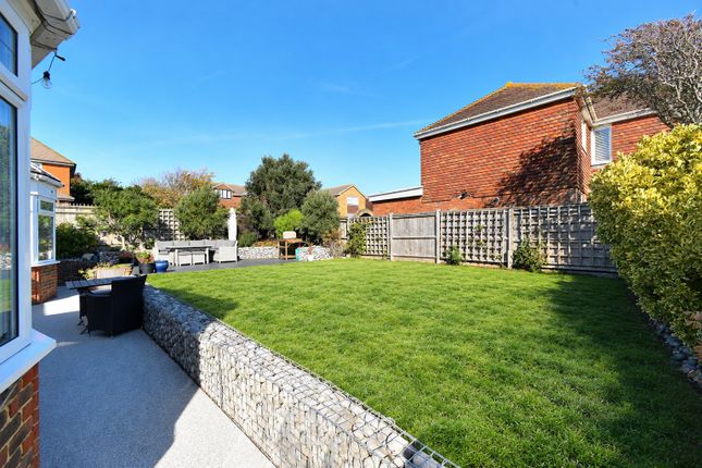 8, Cranleigh Avenue, Brighton photo 2