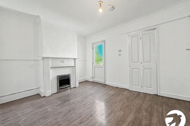 21, Springfield Road, Kent photo 2