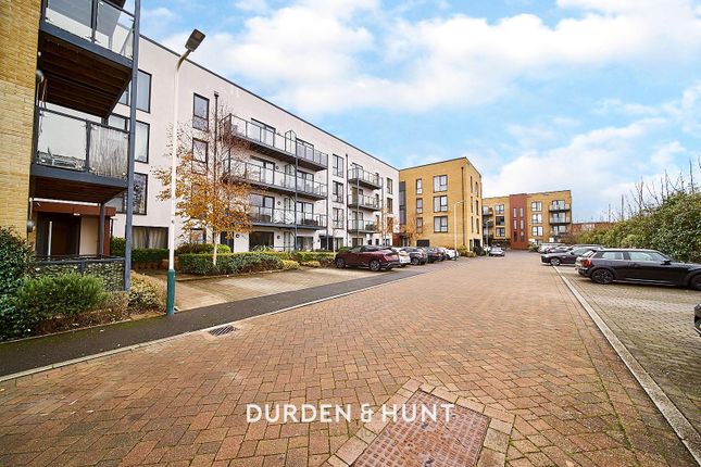 Flat for sale in St. Clements Avenue, Romford
