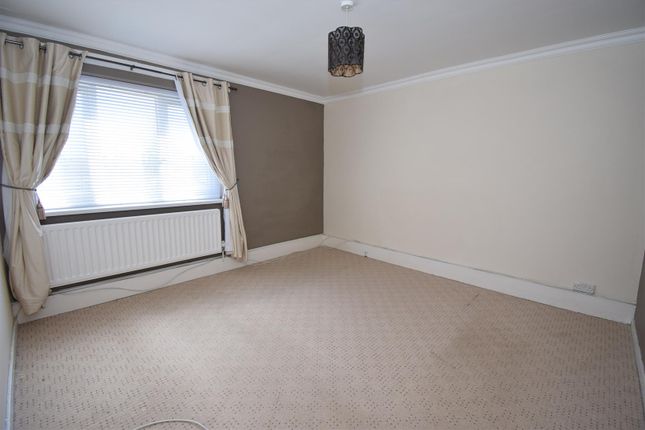 71, Steward Crescent, South Shields photo 5