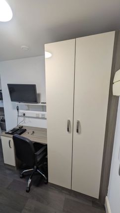 LG10/ Flat 7 Bard House, 8-10 Peachey Street, Nottingham photo 4