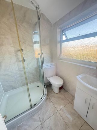 18, Purcell Road, Greenford photo 4