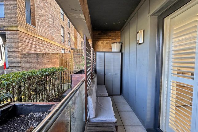 113, Mulberry Way, Bath photo 4