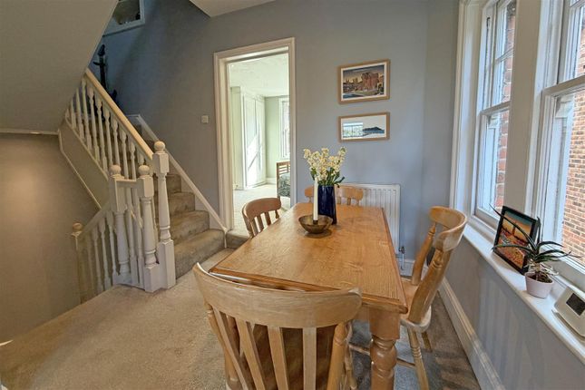 42B, Croft Road, Godalming photo 4