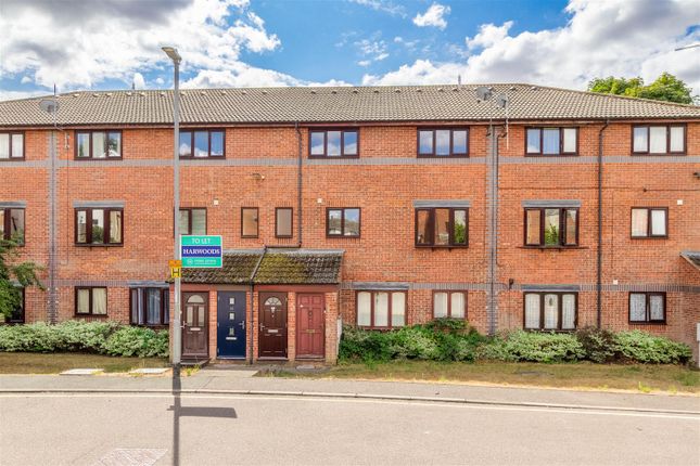 10, Fields View, Wellingborough photo 2