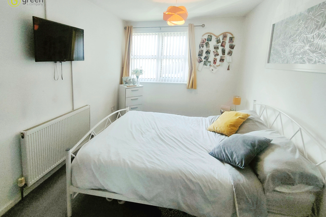 End terrace house for sale in Barle Grove, Smithswood, Birmingham