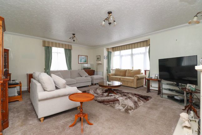2, Carlton Rise, Kent photo 3