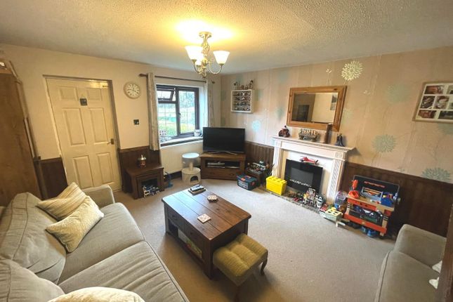 End terrace house for sale in Blagrove Close, Street