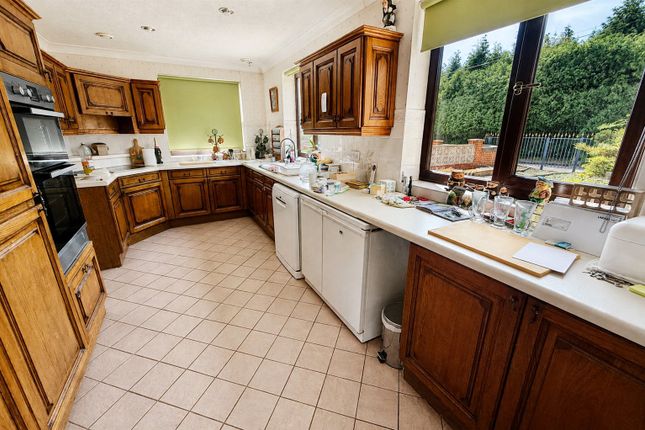 35, Hill Street, Derbyshire photo 5