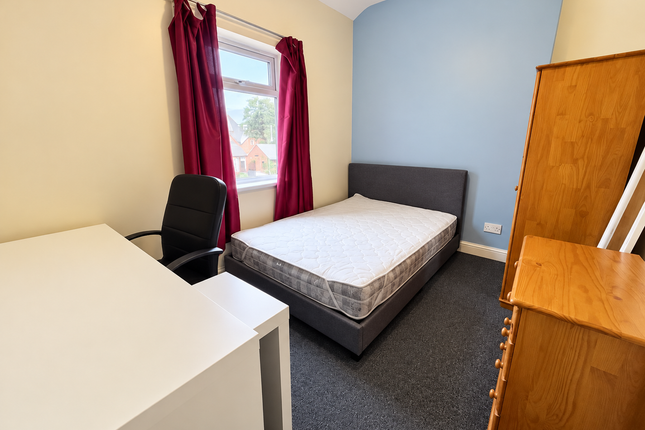 18, Elgin Street, Stoke-on-Trent photo 4