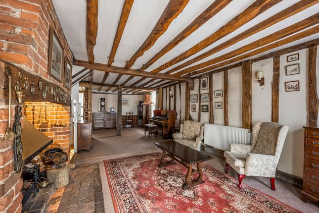 85 High Street, Steyning photo 2