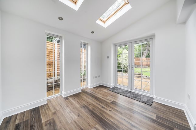 21, Harris Lane, Radlett photo 4