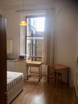 Thumbnail Property to rent in Collingham Road, London