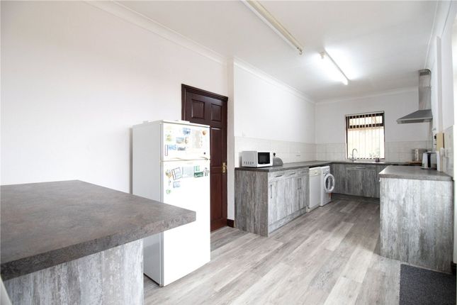 104 Scotter Road, Scunthorpe photo 2