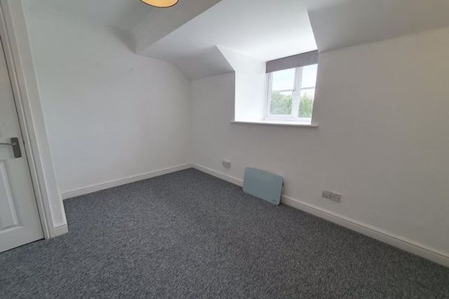 48, Boakes Drive, Stonehouse photo 4