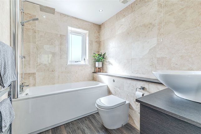 24, Hopefield Way, Leeds photo 4