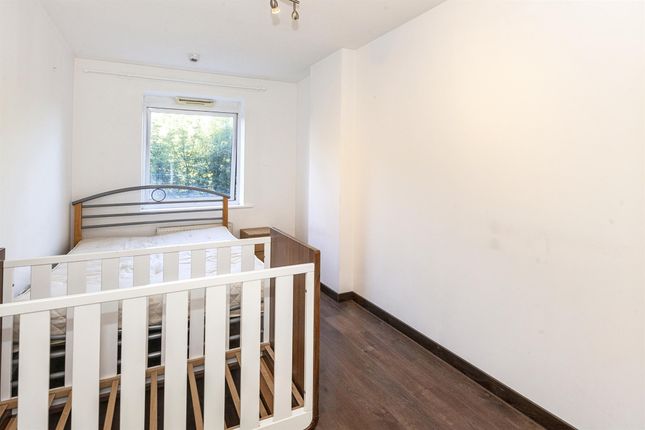Flat for sale in High Street, Slough
