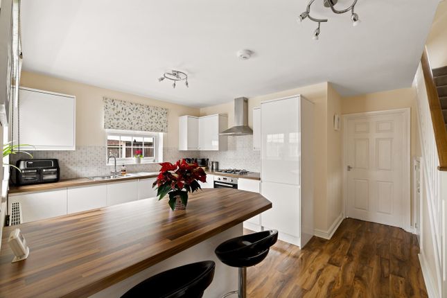 2 Hope Gardens, Canterbury Road, Dover photo 3
