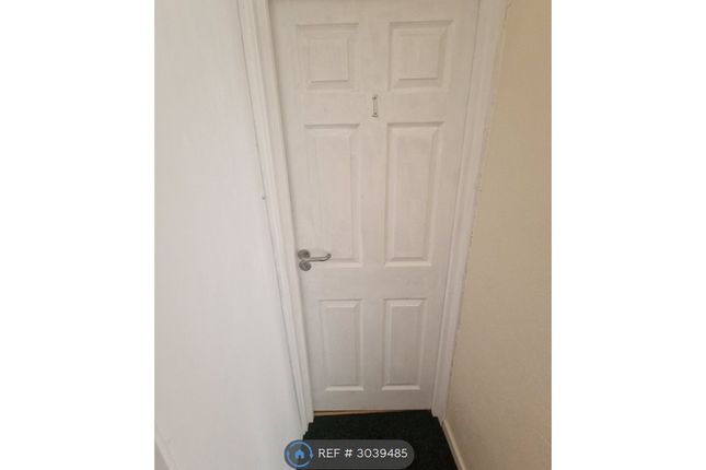 Flat, Station Road, Kenilworth photo 4