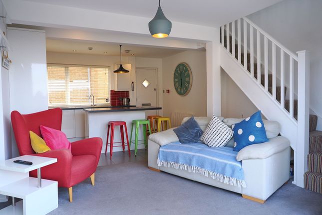 2 Pearsons Cottages Sea Wall, Whitstable photo 3