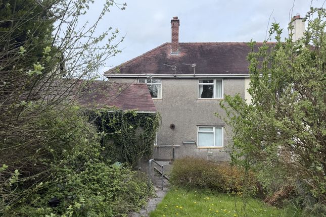 51, Heol Y Garreg Las, Llandeilo photo 2