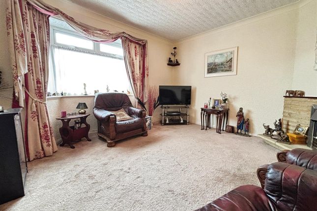 5, John Street, Llanrwst photo 4