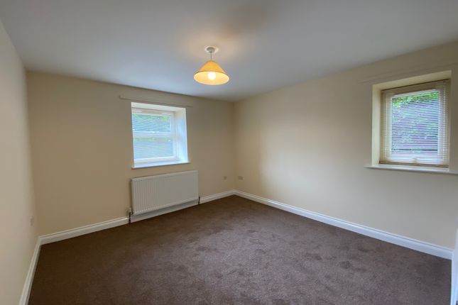 Flat to rent in Marcombe Road, Torquay