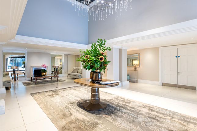 Flat for sale in 8 Dean Ryle Street, Westminster, London