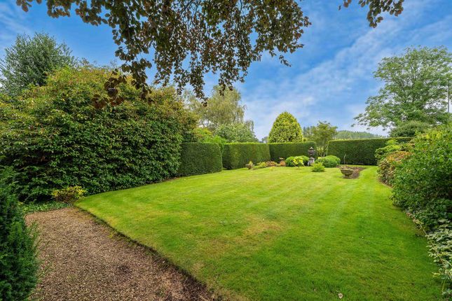 Detached house for sale in Droitwich Road, Fernhill Heath, Worcestershire