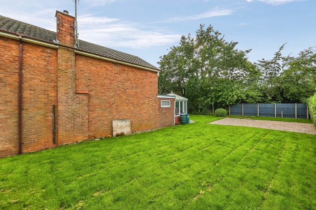 Detached house for sale in Barnfield, Wilford, Nottingham
