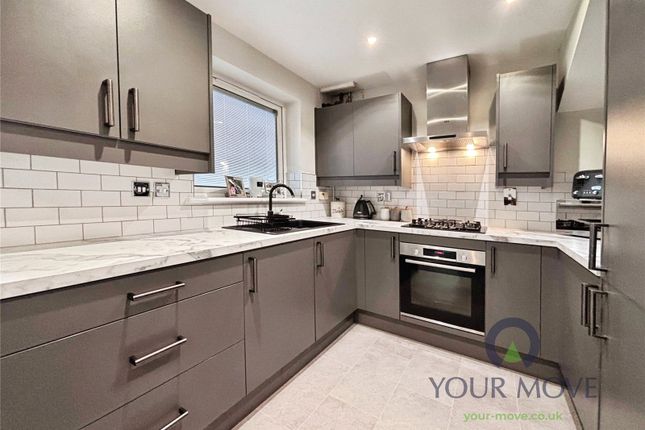 33, Storrs Wood View, Barnsley photo 4